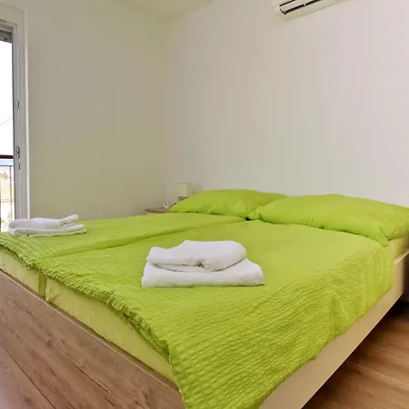 Ivo P. Guest house Silo (Krk)