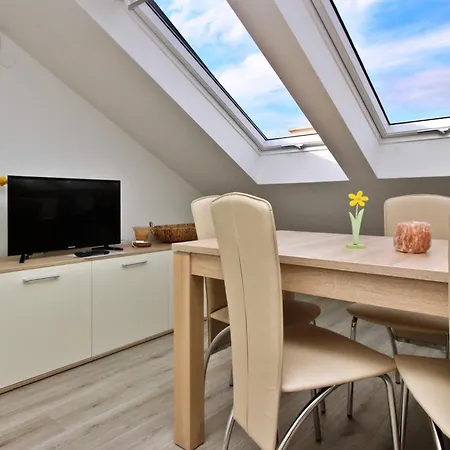 Ivo P. Πανσιόν 3*